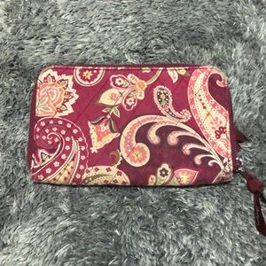 Vera Bradley floral wristlet